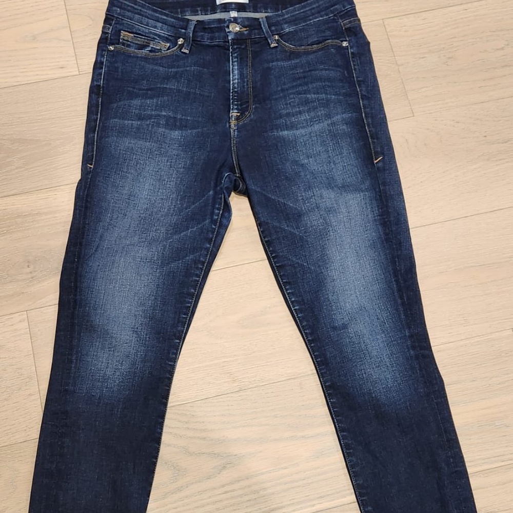 Good American Jeans - Picture 3 of 3